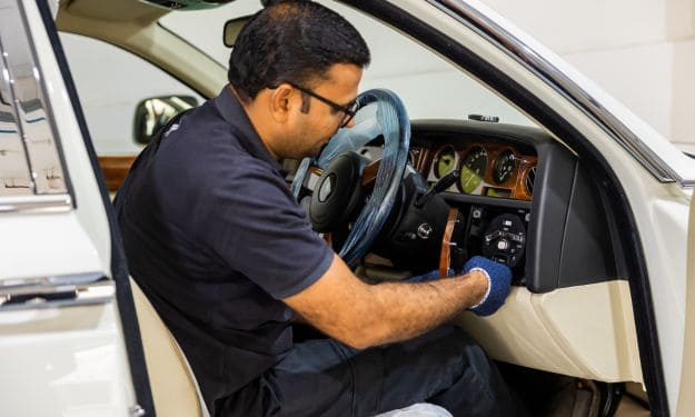 Rolls Royce Cars Workshop center turbhe