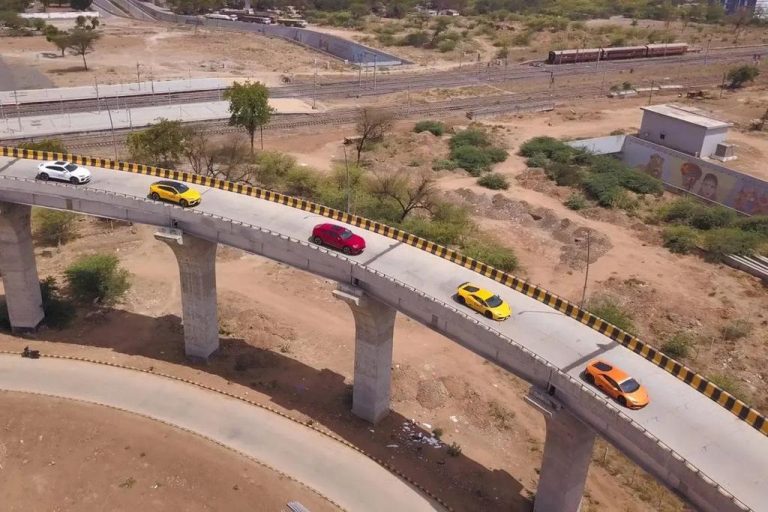 Lamborghini Bull Run Event In Karjat Mumbai - Lamborghini Mumbai