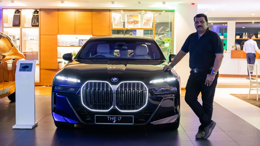Joy Is Electric - BMW i7