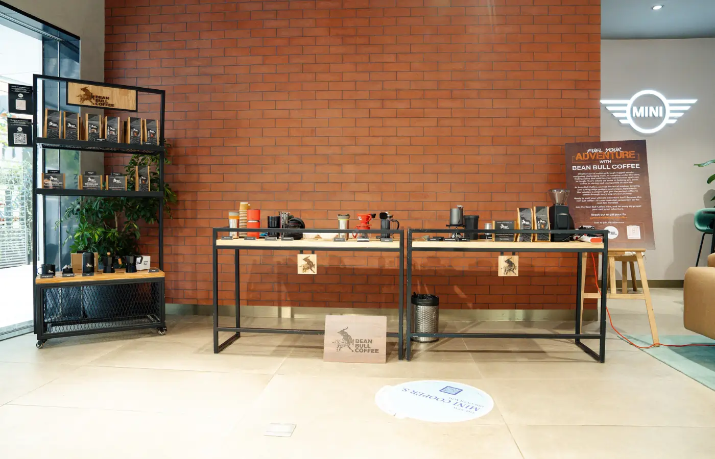 MINI Cooper Coffee Meetup - MINI Infinity Cars