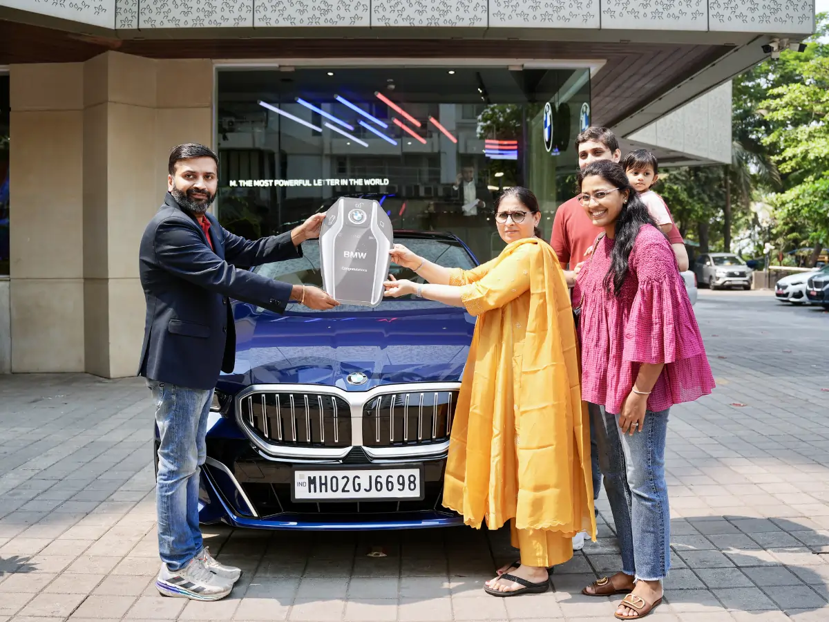 2025 BMW Gudi Padwa Occasion - BMW Infinity Cars