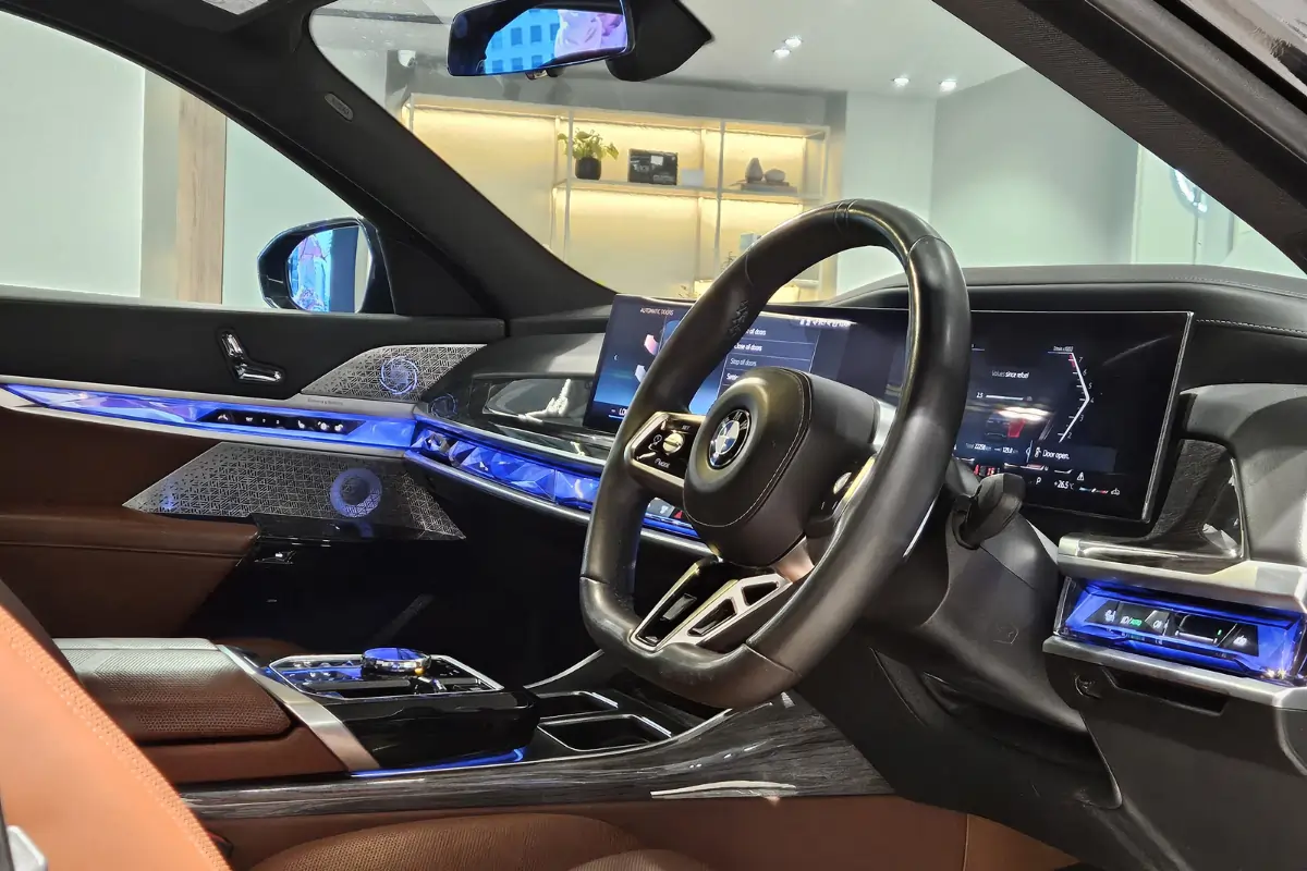 BMW 7 Series M Sport used - Interior