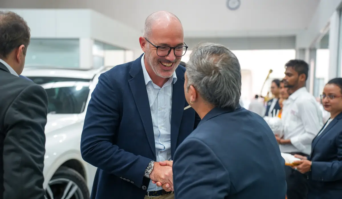 BMW Service Centre Mumbai - BMW Infinity Cars