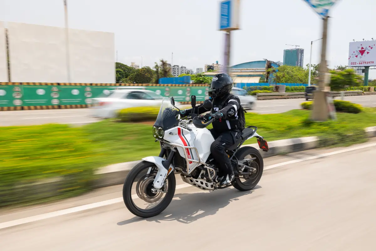 Bike Ride With Breakfast - Ducati Infinity