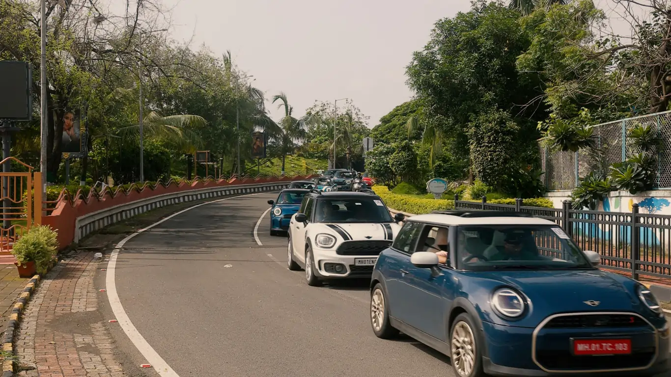 MINI City Drive Event - MINI Infinity Cars