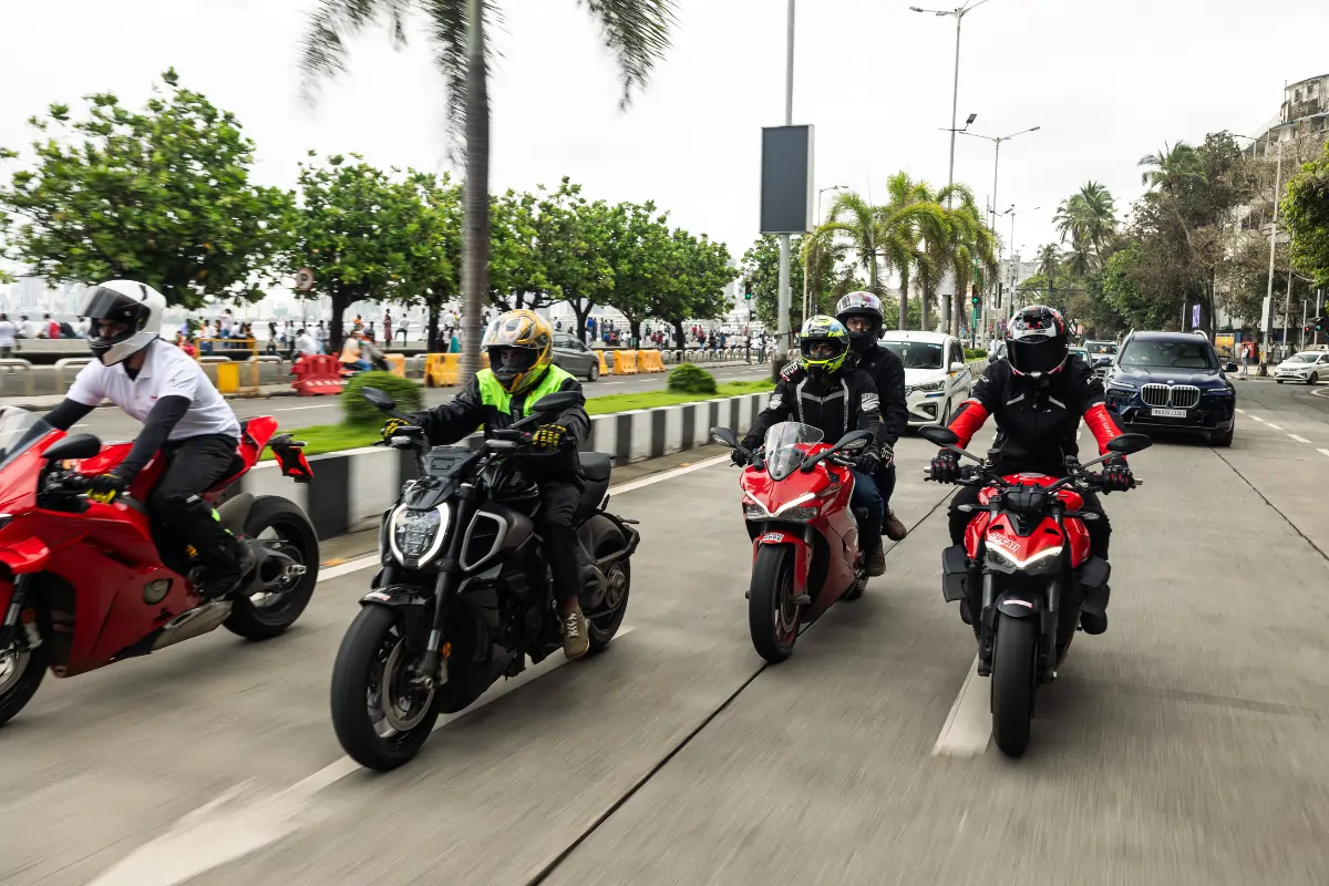 Ducati Highway Ride - Ducati Infinity