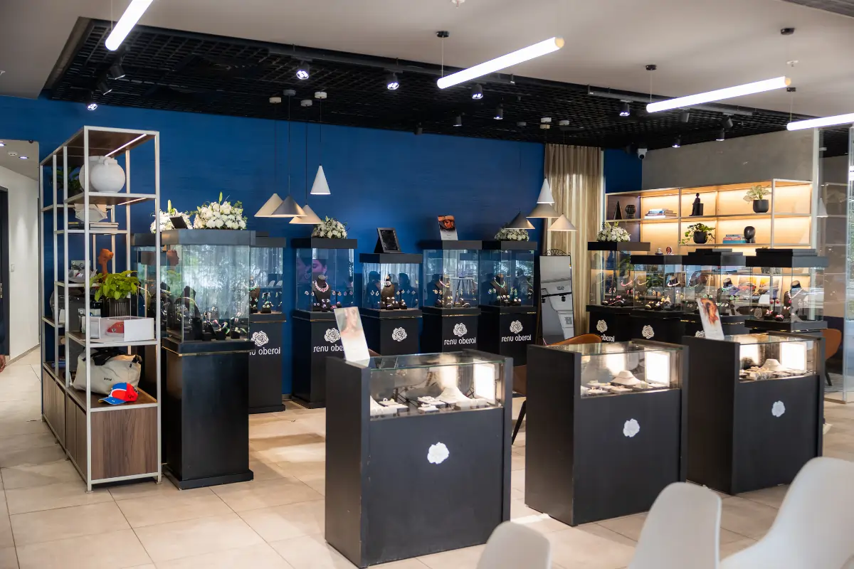 Jewellery Showcase Mumbai Event - BMW Infinity Cars