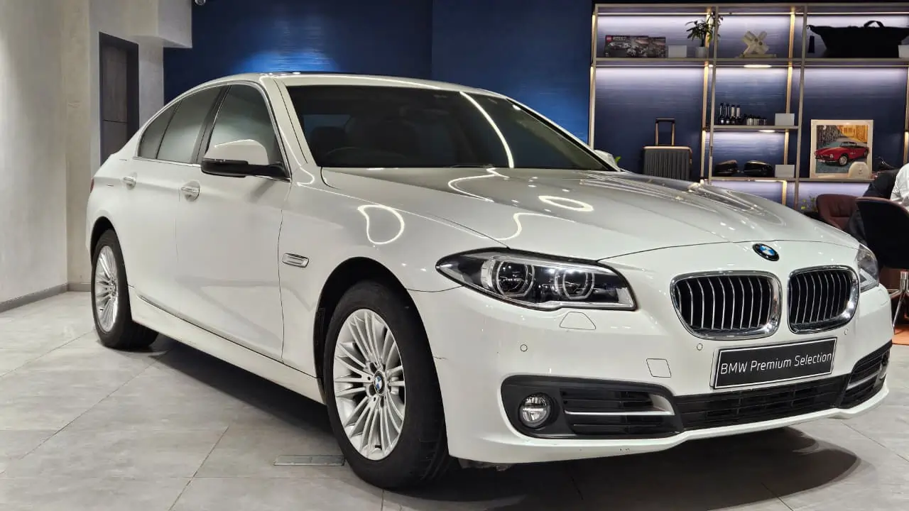 BMW 520d AT used car Price in Mumbai