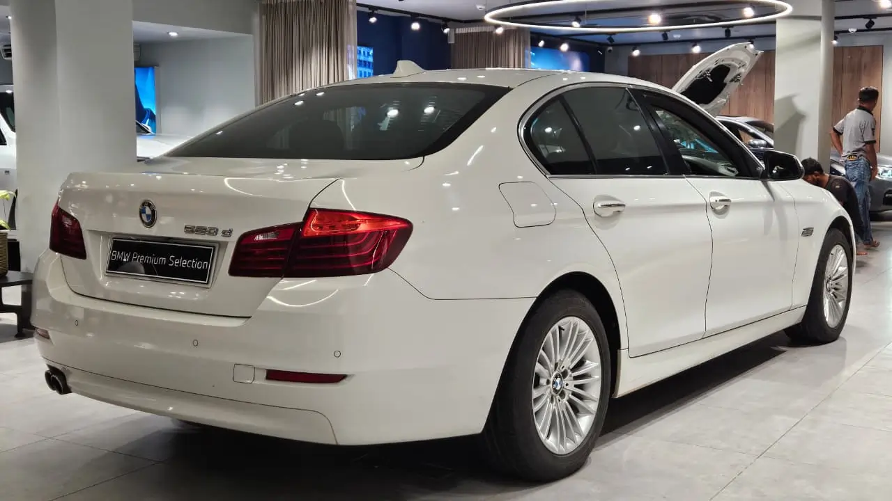 BMW 520d AT used car price