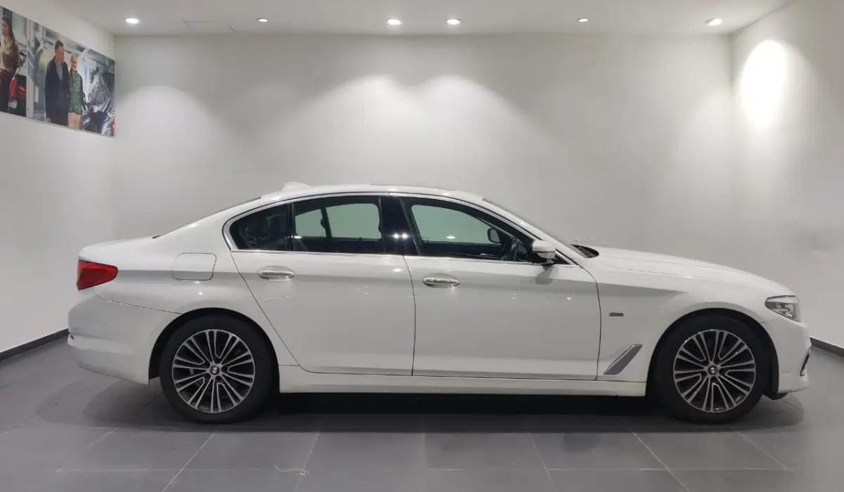 BMW 530i petrol 5 Series used car dealer