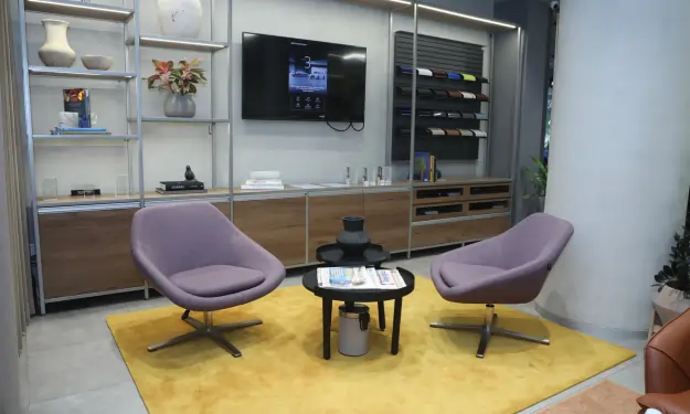 BMW Showroom in Nariman Point Mumbai