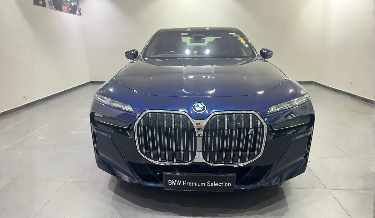 BMW i7 xDrive60 pre-owned