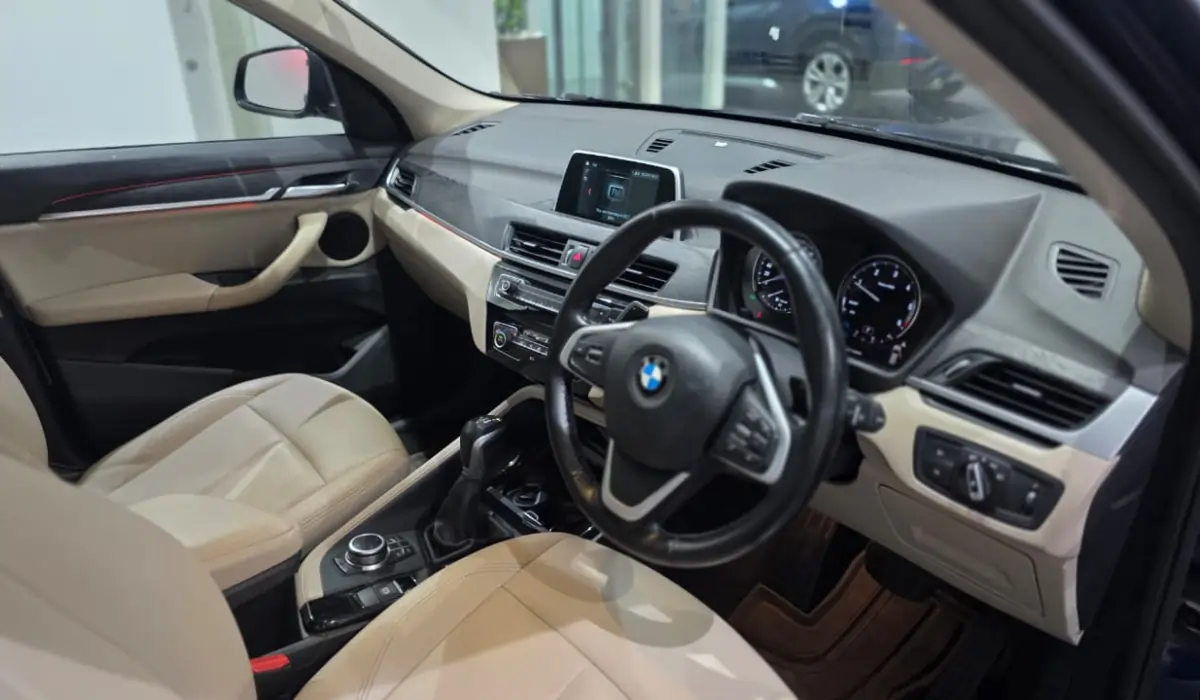 BMW X1 interior images