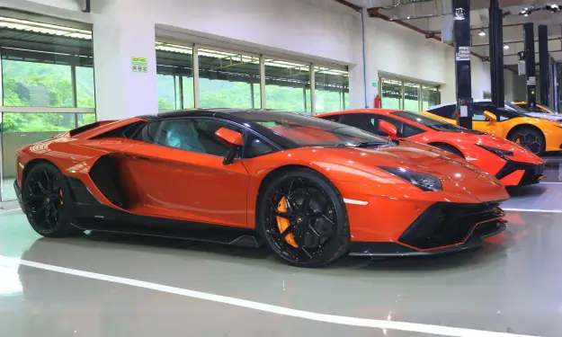 Lamborghini Car Repair Searvice Center in Navi Mumbai