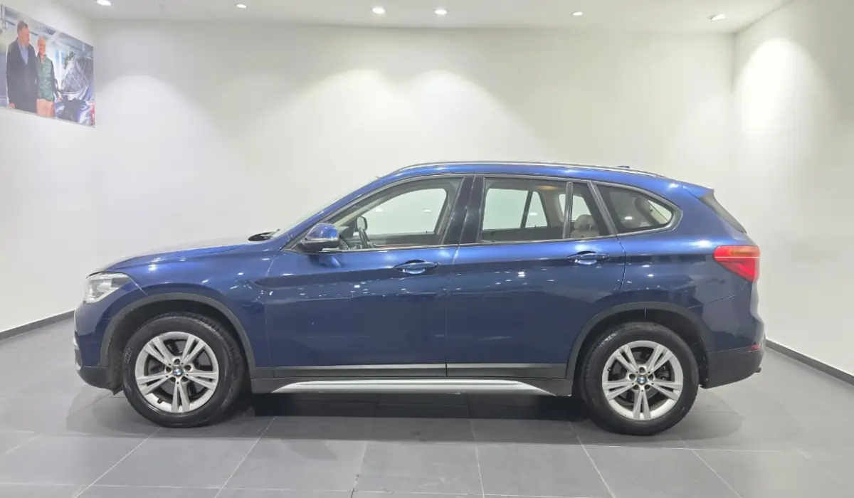 pre owned BMW X1